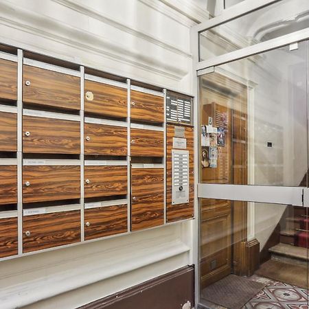 Superbe 2 Pieces Au Coeur Du Xvieme Bed & Breakfast Paris Dış mekan fotoğraf