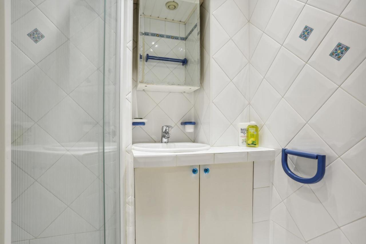 Superbe 2 Pieces Au Coeur Du Xvieme Bed & Breakfast Paris Dış mekan fotoğraf